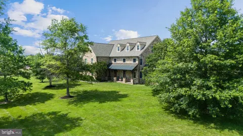 26 Wormansville Rd, Pipersville, PA 18947