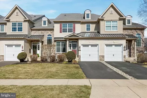 3197 Brookside Dr, Furlong, PA 18925