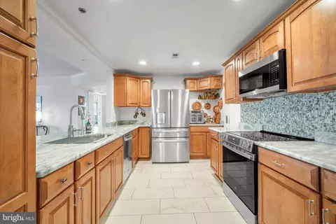 Kitchen - 6509 Centennial Sta, Warminster, PA 18974 photo 1 of 2