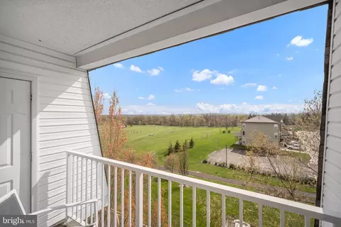 Exterior - 6509 Centennial Sta, Warminster, PA 18974 photo 5 of 11