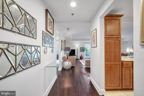Entry Way - 6509 Centennial Sta, Warminster, PA 18974 photo 2 of 3