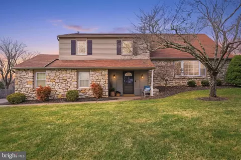 226 Andrew Dr, Newtown, PA 18940