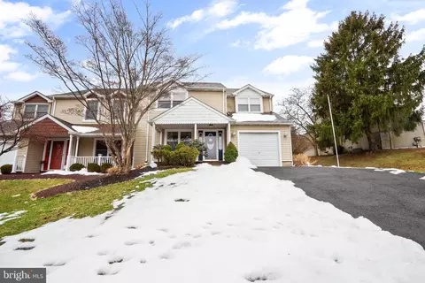 105 S Timber Rd, Southampton, PA 18966
