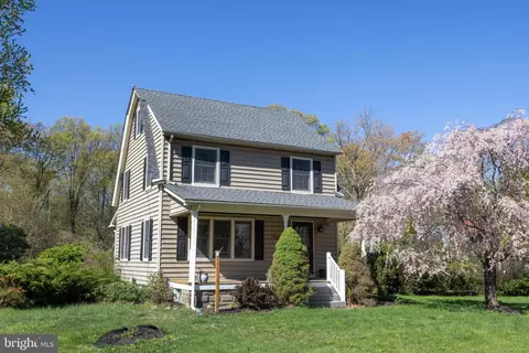 1684 Chestnut Ridge Rd, Upper Black Eddy, PA 18972