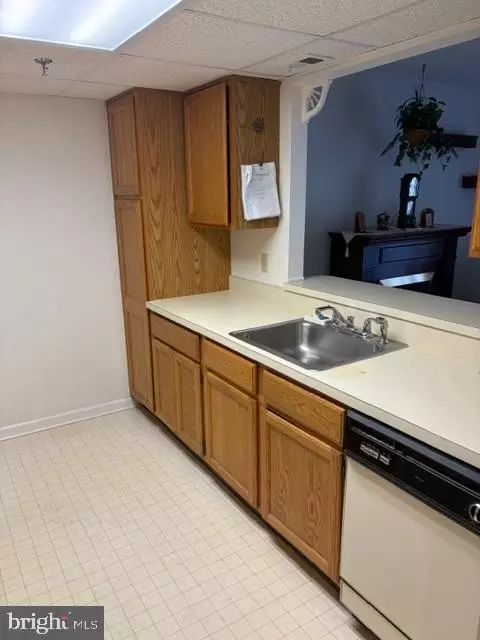 Kitchen - 7103 Centennial Sta, Warminster, PA 18974 photo 2 of 2