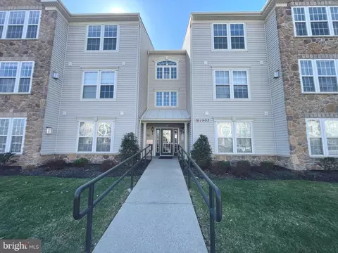 1502 Moore St #304, Bristol, PA 19007