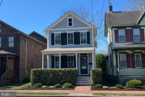 57 N Main St, New Hope, PA 18938