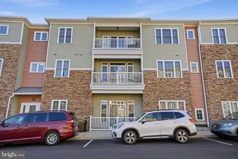 756 Street Rd #1, Southampton, PA 18966