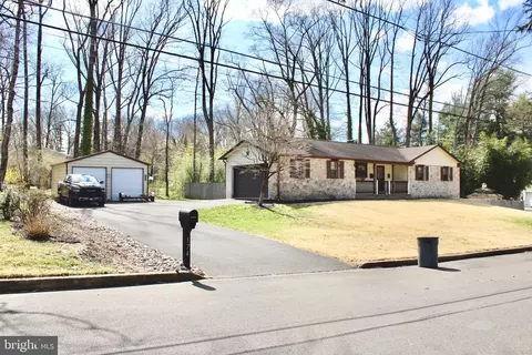 174 Hershel St, Feasterville Trevose, PA 19053