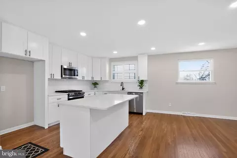 Kitchen - 1283 Irma Rd, Warminster, PA 18974 photo 4 of 4