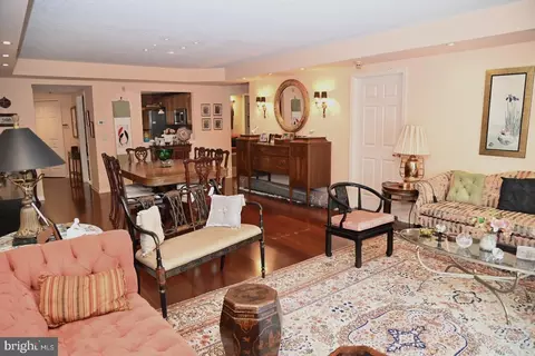8200 Centennial Sta, Warminster, PA 18974