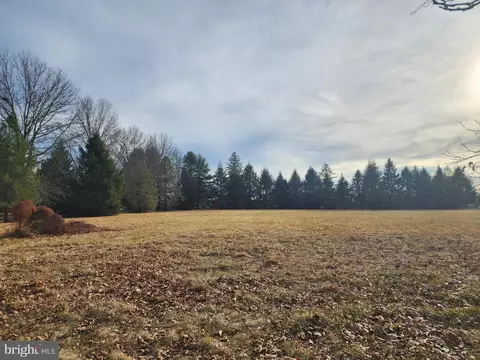 00 Pine Ln, Newtown, PA 18940