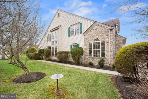 5087 Raintree Ct, Doylestown, PA 18902