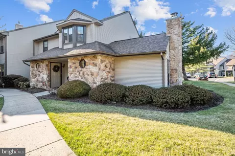 381 Redbud Ct #381, Warrington, PA 18976
