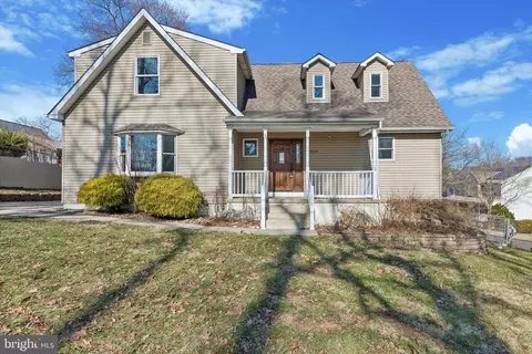 4358 Spruce Ave, Feasterville Trevose, PA 19053