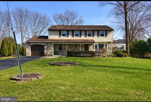 36 Devon Rd, Southampton, PA 18966