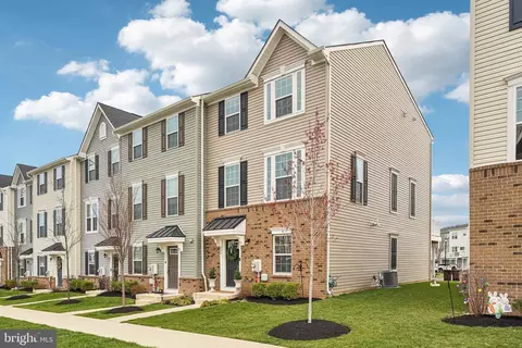 226 Center Dr, Dublin, PA 18917