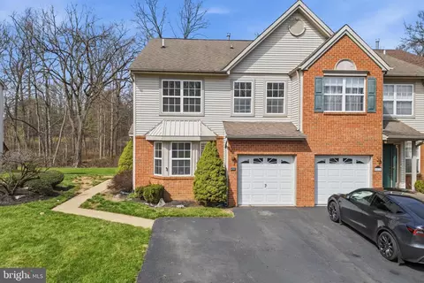 522 Jason Dr, Southampton, PA 18966