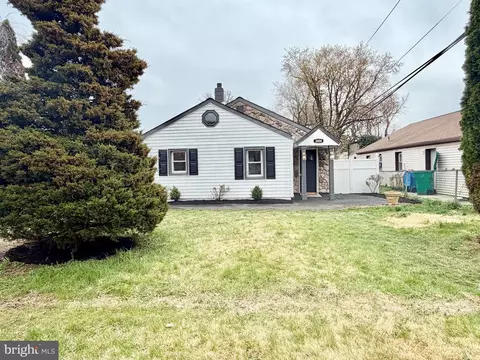 3804 Weston Ave, Bristol, PA 19007