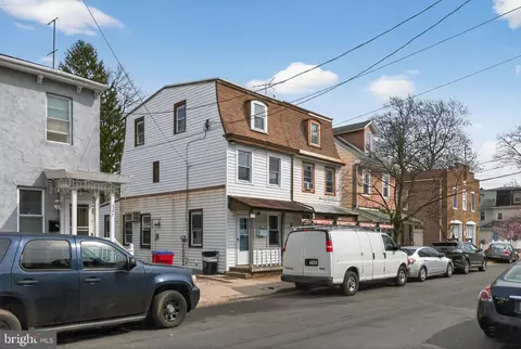 523 Swain St, Bristol, PA 19007