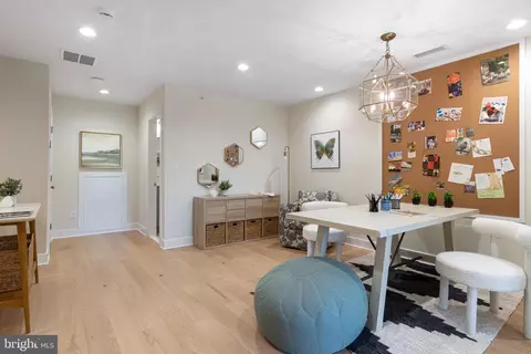 205 Foxhedge Rd #LOT 9, Chalfont, PA 18914