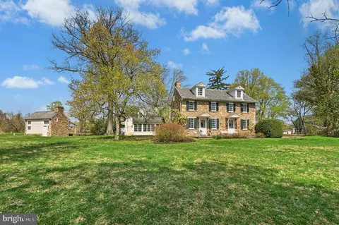 189 E Butler Ave, Doylestown, PA 18901