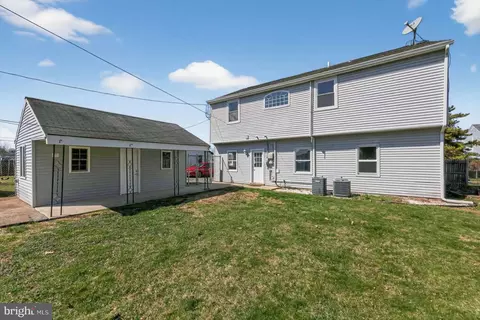 Other - 916 Stephen Ave, Croydon, PA 19021 photo 8 of 11