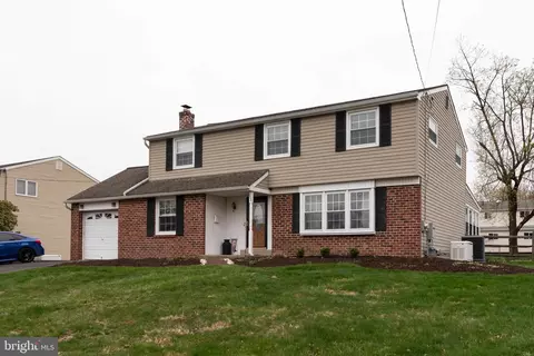 253 Kent Rd, Warminster, PA 18974