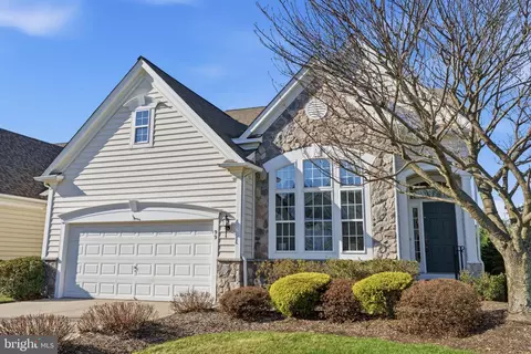 99 Dillon Way, Washington Crossing, PA 18977