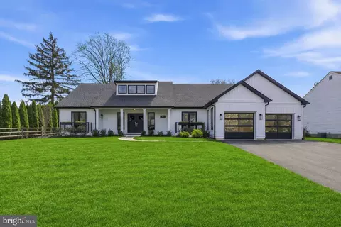 694 Countess Dr, Yardley, PA 19067