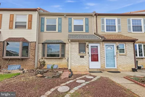 5155 Euston Ct, Bensalem, PA 19020