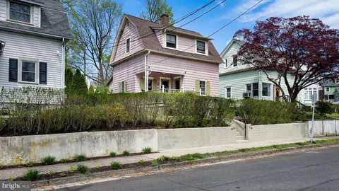 Exterior - 51 Hillside Ave, Doylestown, PA 18901 photo 2 of 10