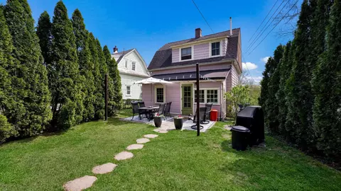 Exterior - 51 Hillside Ave, Doylestown, PA 18901 photo 8 of 10