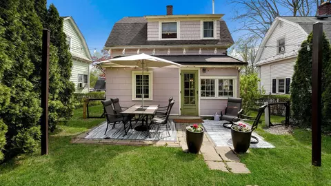 Exterior - 51 Hillside Ave, Doylestown, PA 18901 photo 7 of 10