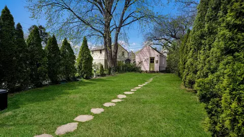 Exterior - 51 Hillside Ave, Doylestown, PA 18901 photo 10 of 10