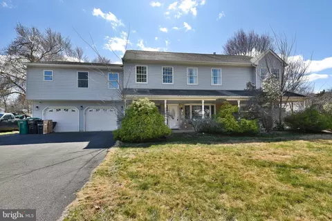 1194 Elberta Ave, Bensalem, PA 19020