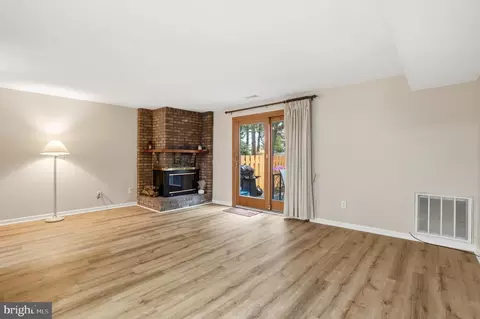 19 Constitution Ave, Doylestown, PA 18901 photo 19