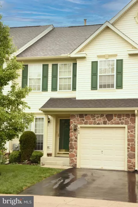 864 Geranium Dr, Warrington, PA 18976