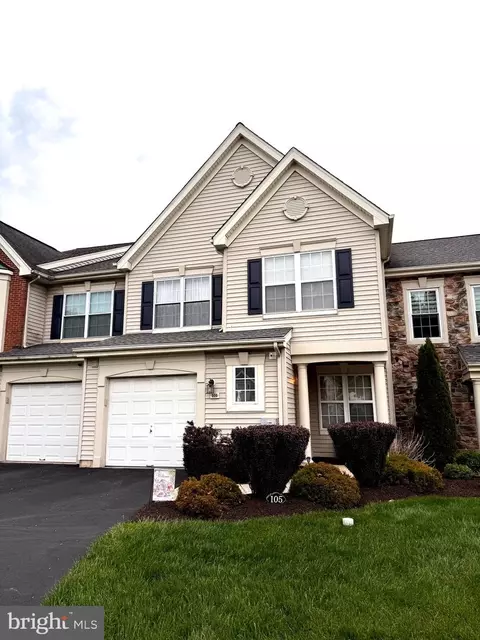 105 Silver Oak Ct, Warwick, PA 18974