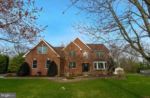 477 Keating Dr, Yardley, PA 19067