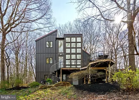 2905 Ash Mill Rd, Doylestown, PA 18902
