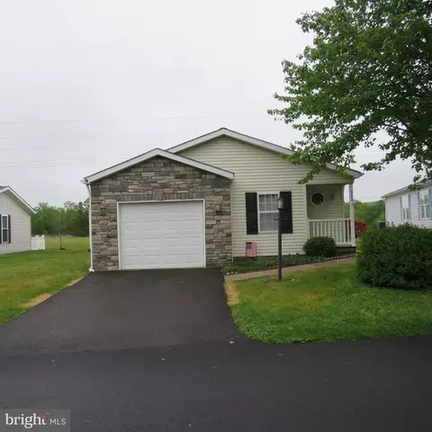 368 Countryside Cir, New Hope, PA 18938