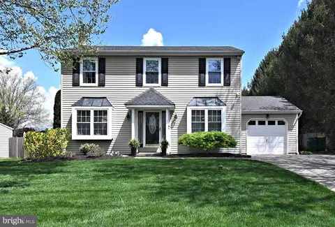 235 Argyle Rd, Langhorne, PA 19047