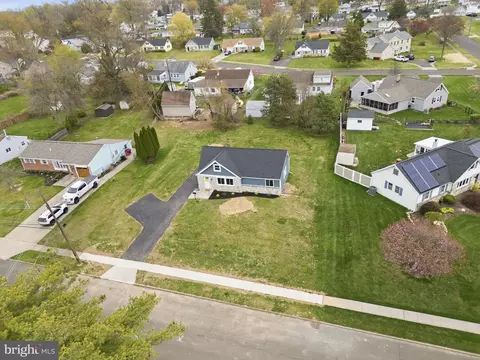 View/Area - 369 Deb Ln, Warminster, PA 18974 photo 2 of 3