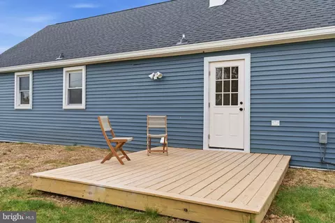 Exterior - 369 Deb Ln, Warminster, PA 18974 photo 3 of 7