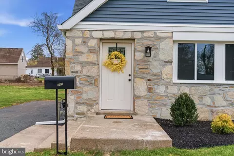 Other - 369 Deb Ln, Warminster, PA 18974 photo 2 of 12