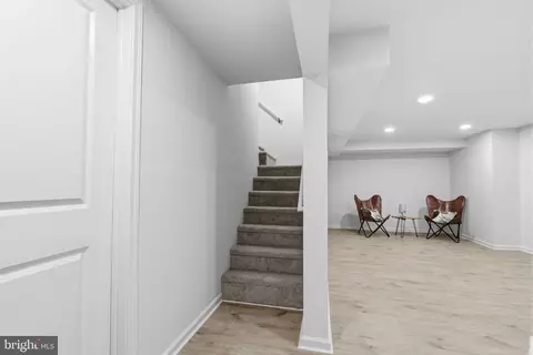 Entry Way - 369 Deb Ln, Warminster, PA 18974 photo 9 of 10