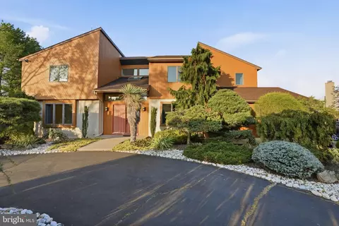 7 Candace Ct, Richboro, PA 18954
