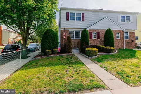 327 Lincoln Ave, Bristol, PA 19007