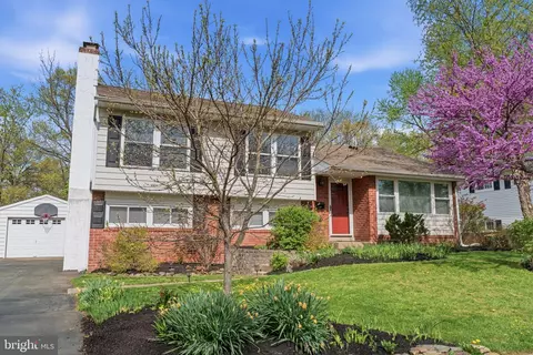 502 Stevens Rd, Morrisville, PA 19067